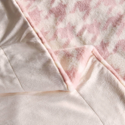 Плед 160x220 Sofi De MarkO Эрнесто пудрово-розовый