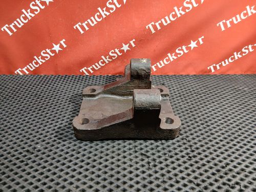 Кронштейн пневморессоры левый