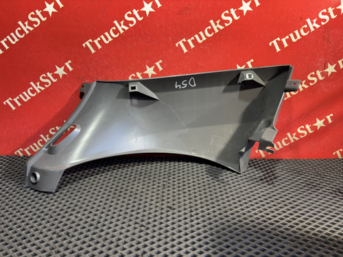 Накладка торпедо правая 2018 год.