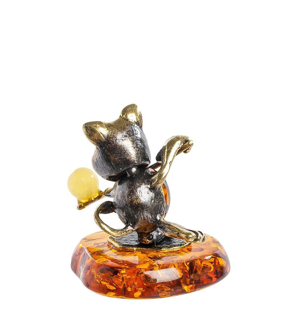 AM-1330 Фигурка «Барсик хоккей на траве» (латунь, янтарь)
