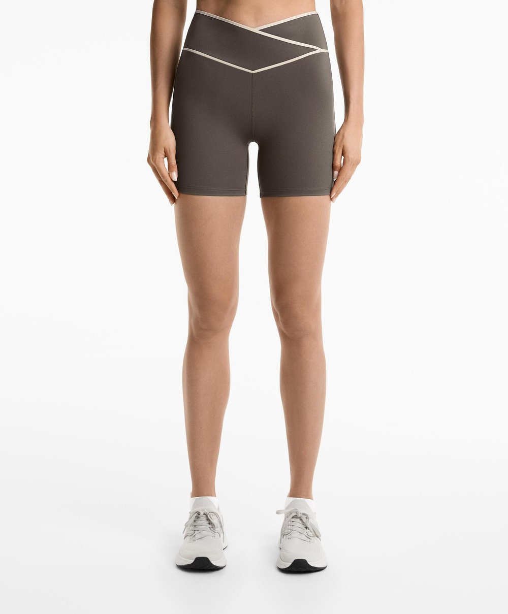 OYSHO Шорты Perfect-adapt с V-образным вырезом и талией 10 см, серо-коричневый