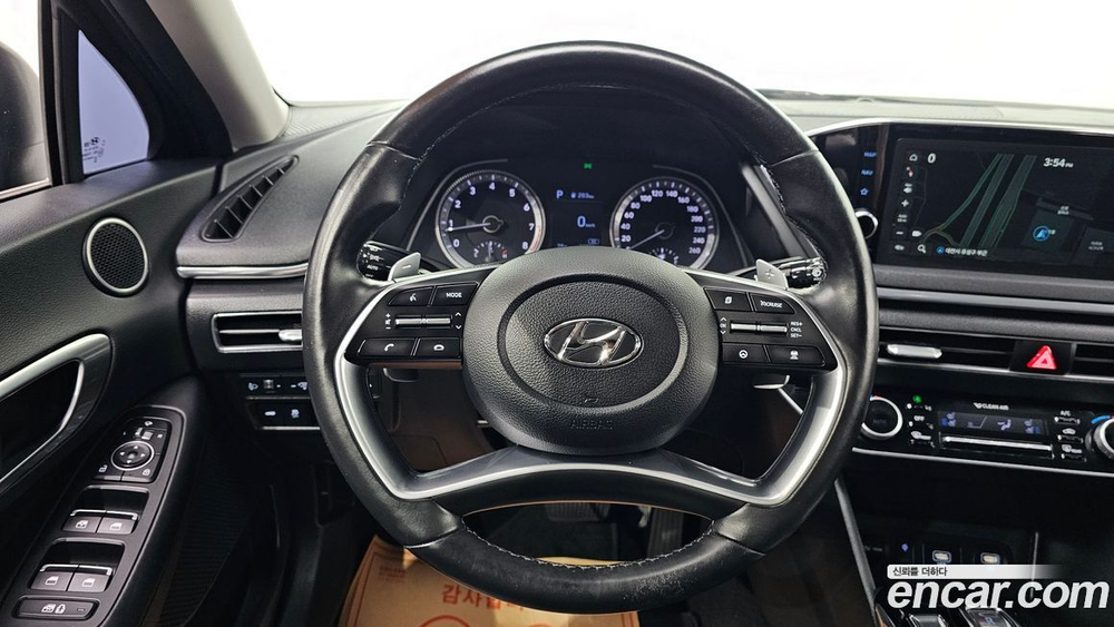 Hyundai Sonata (DN8) 2.0 (04.2020)