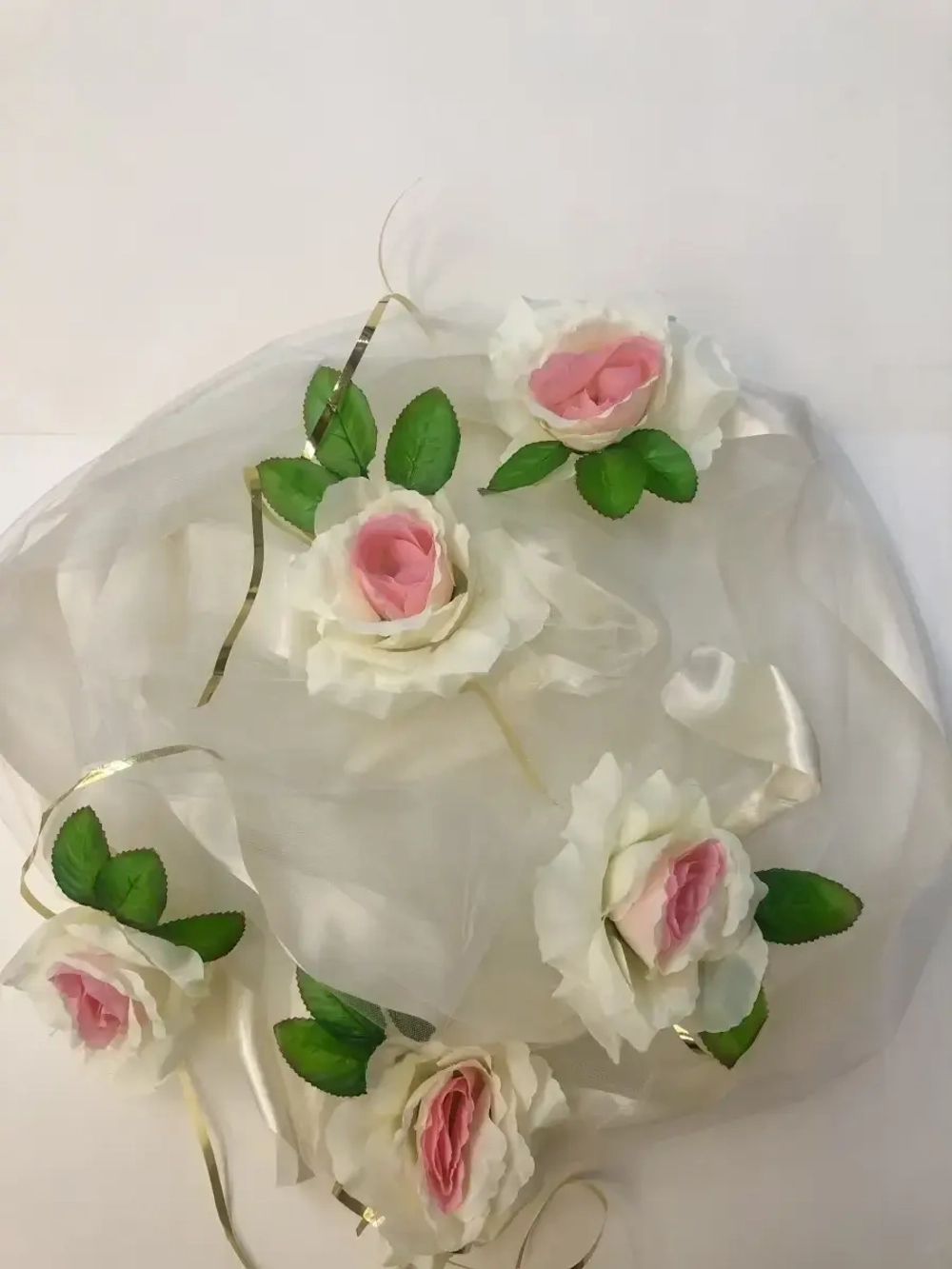 Свадебная лента на автомобиль