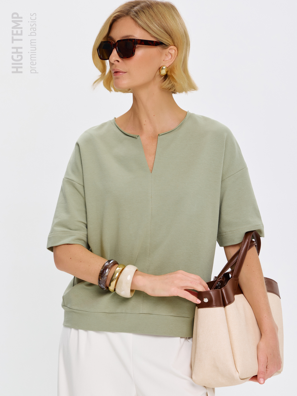 Плотная футболка из футера 2-нитки с V-вырезом HIGH TEMP