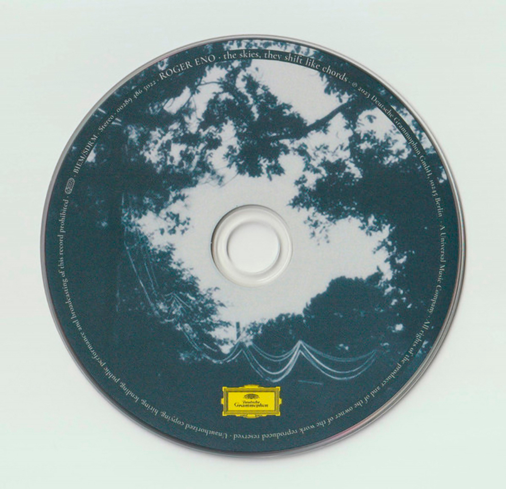 Roger Eno / The Skies, They Shift Like Chords (CD)