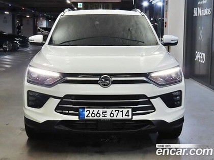 KG Mobility (Ssangyong) Beautiful Korando Бензин 1.5 4WD R-플러스 (10.2020)