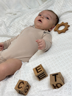 Боди на молнии с длинным рукавом Светлый кофе RinaAmari