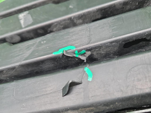 Решетка бампера левая Geely Atlas Pro (2021-н.в.)