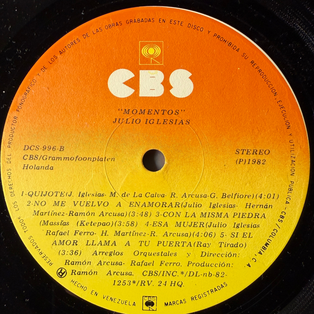 Julio Iglesias ‎– Momentos (Венесуэла 1982г.)