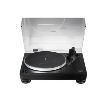 Проигрыватель винила Audio-Technica AT-LP5x