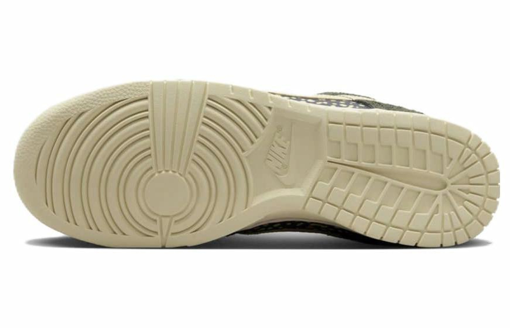 Кроссовки Nike Dunk Low "Sequoia And Alabaster"