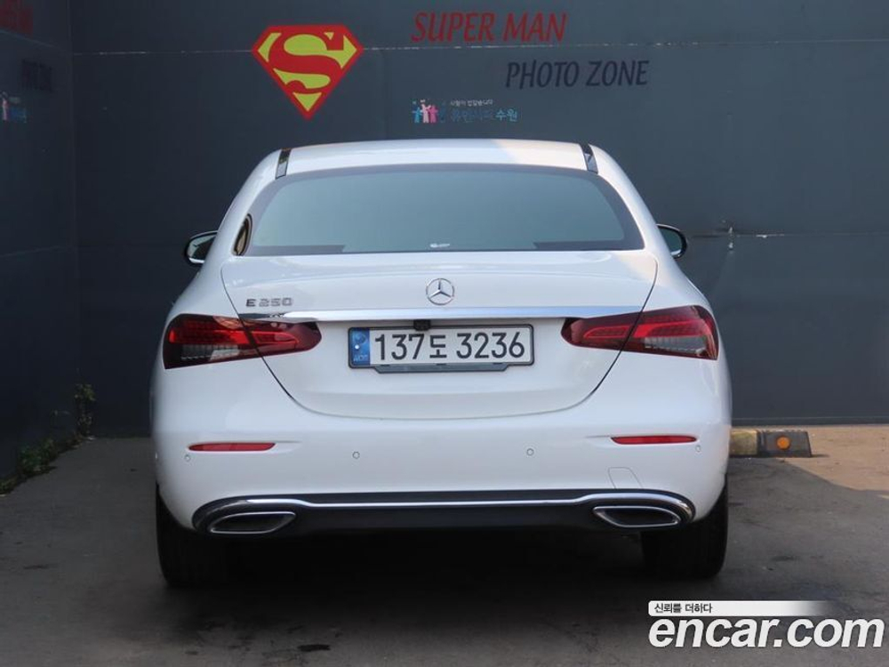 Mercedes-Benz E-Class W213 E250 Avangarde (11.2020)