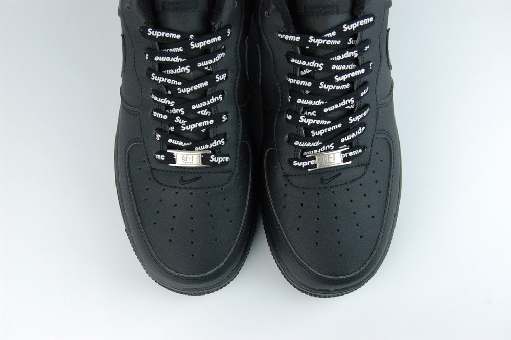 Кроссовки Nike Air Force 1 Low x Supreme Triple Black