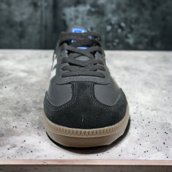 Adidas Samba • Black