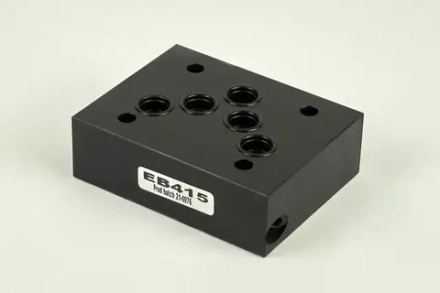 EB415 - Плита-переходник, Ду10 -&gt; Ду 6, ISO 4401-05 -&gt; ISO 4401-03, CETOP05 - CETOP03