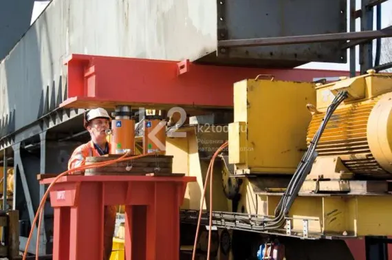 Домкрат Holmatro HJ 150 G 15 SN с блокировочной гайкой и гравитационным возвратом