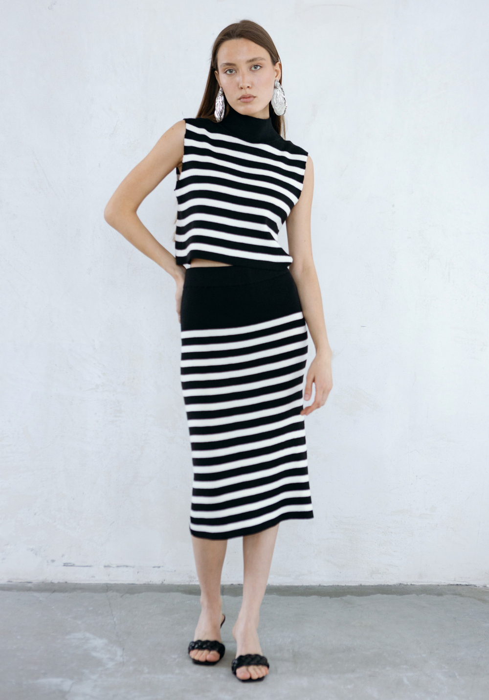 Топ в горизонтальную полоску