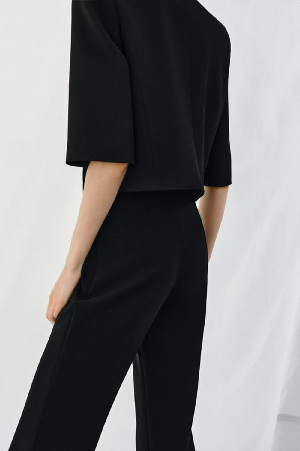 ZARA РАСКЛЕШЕННЫЕ БРЮКИ С РАЗРЕЗАМИ ZW COLLECTION, ЧЕРНЫЙ