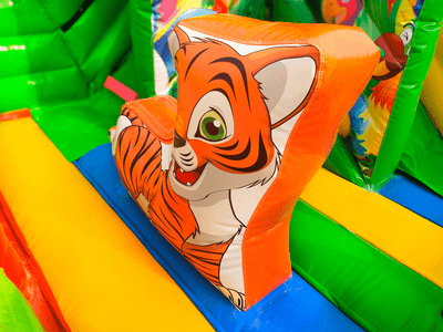 Коммерческий надувной батут «Попугайчики» 6*4*2,8 м