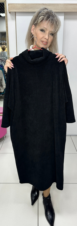 Белое, польское трикотажное платье