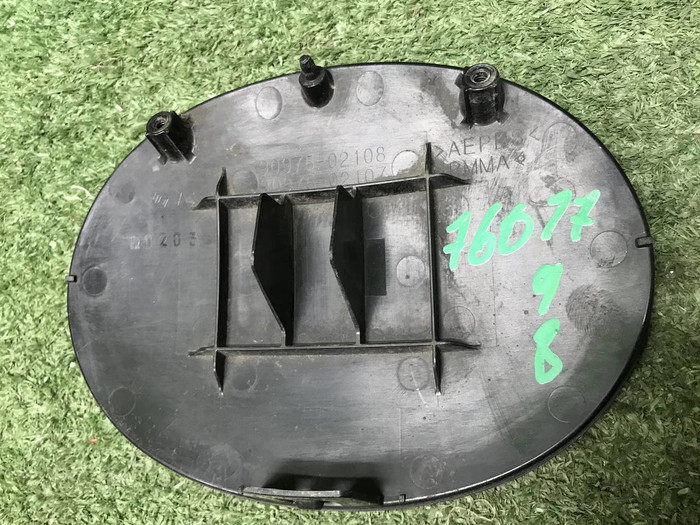 Эмблема решетки радиатора Lexus RX 4 (2019-2022)