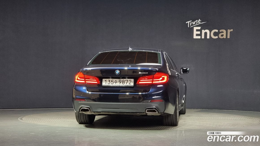 BMW 5 Series (G30) 520i M Sports (05.2020)