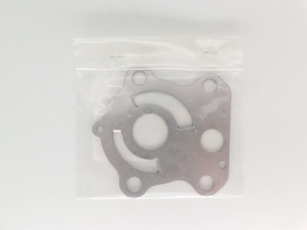 Пластина помпы охлаждения Yamaha F75 F80 F90 F100 67F-44323-00-00