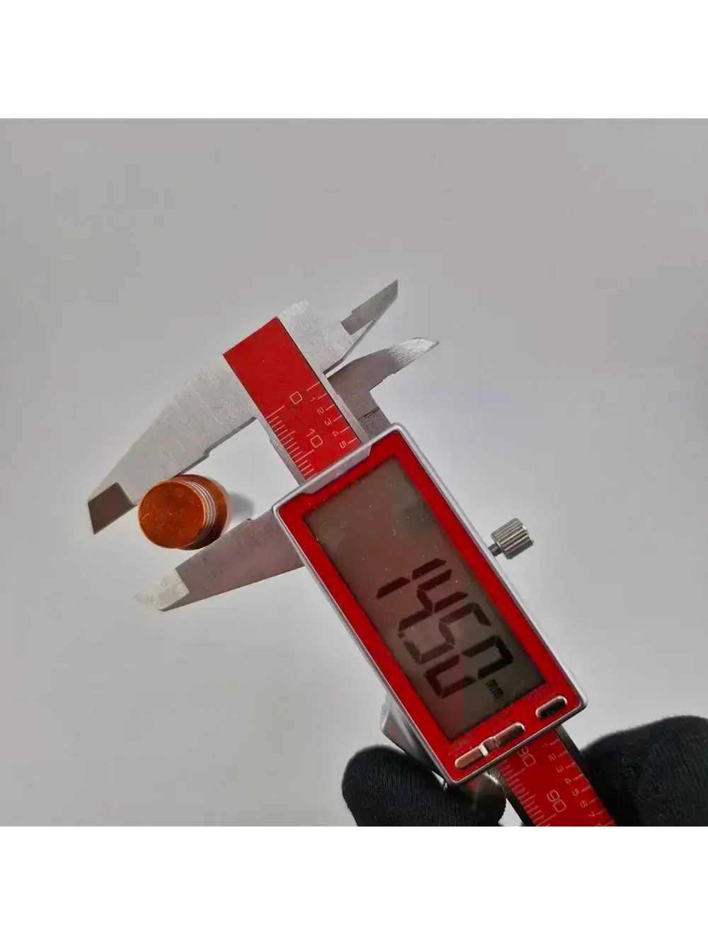 Клапан крышки бензобака