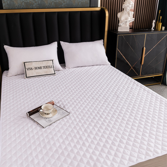 Наматрасник водонепроницаемый 180x200 см