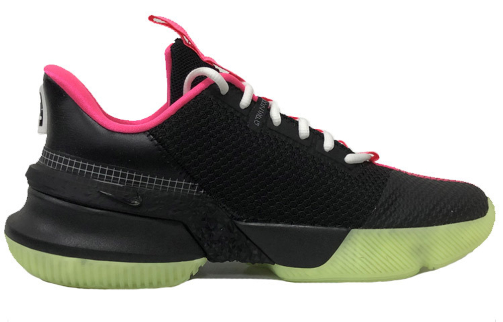 Кроссовки Nike Ambassador 13