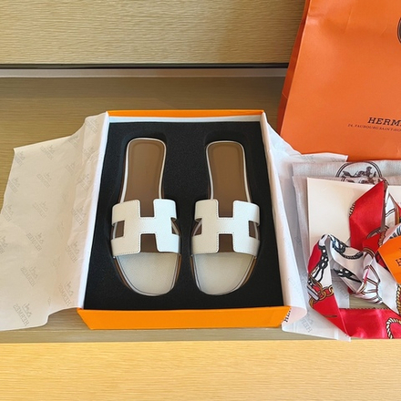 Hermes Oran Sandal