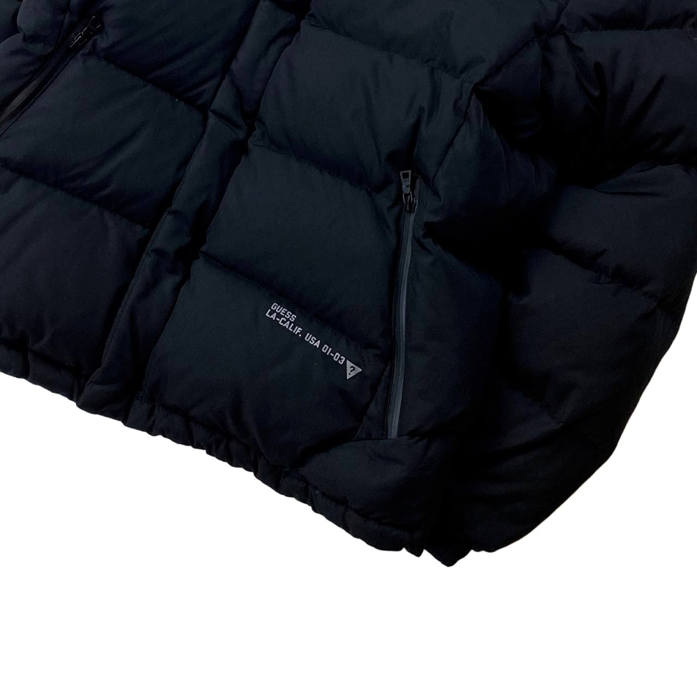 Пуховик Guess