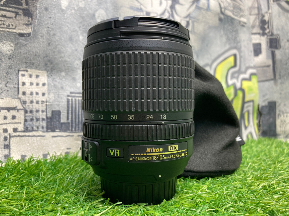 Nikon 18-105mm 3.5-5.6G AF-S ED DX VR Nikkor