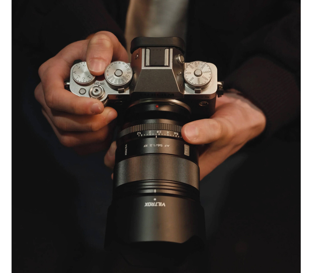 Объектив Viltrox AF 56mm f/1.2 Pro Fujifilm X-mount