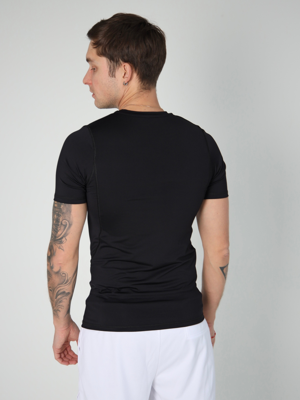 футболка спортивная город горький черный