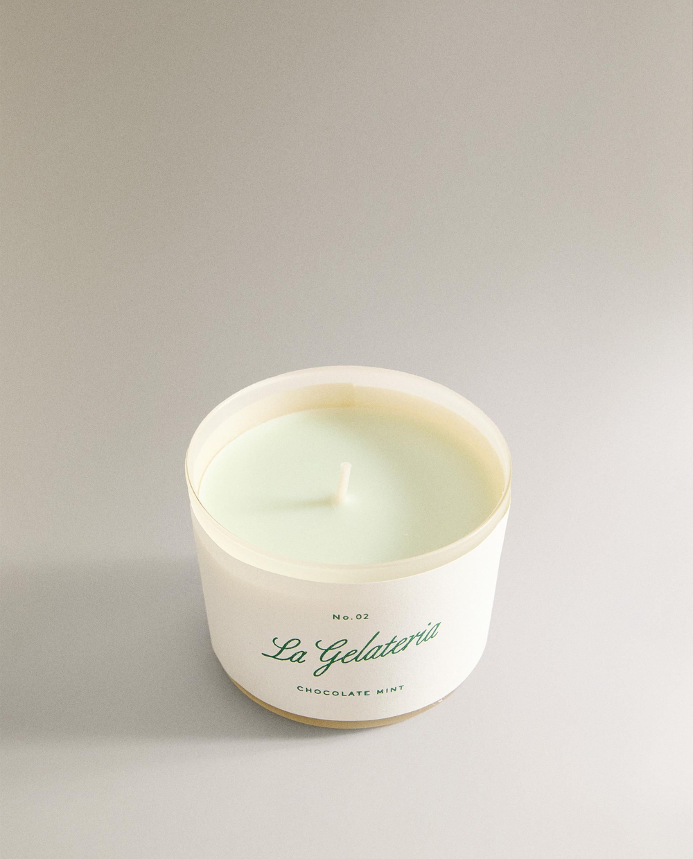 Zara Home - Ароматическая свеча chocolate mint, 150 г