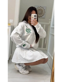 Костюм трикотажный с юбкой