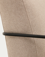 Кресло Gamer бежевого цвета с черным металлом