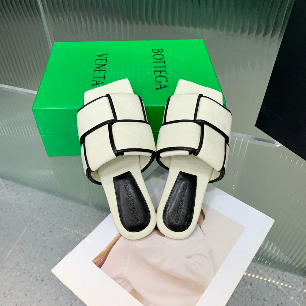 Bottega Veneta Patch Flat Mule