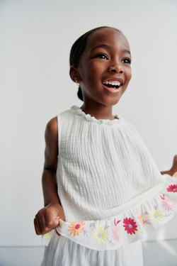 ZARA ТОП С ВЫШИТЫМИ ЦВЕТАМИ, ЖЕЛТОВАТО-БЕЛЫЙ