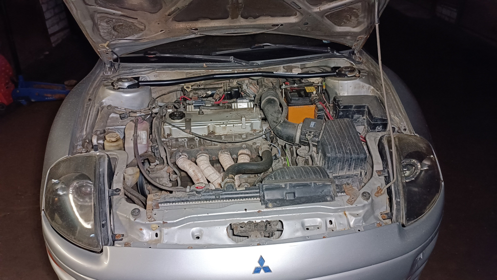 Распорка передних стоек Mitsubishi Eclipse 3 (ПОД ЗАКАЗ)