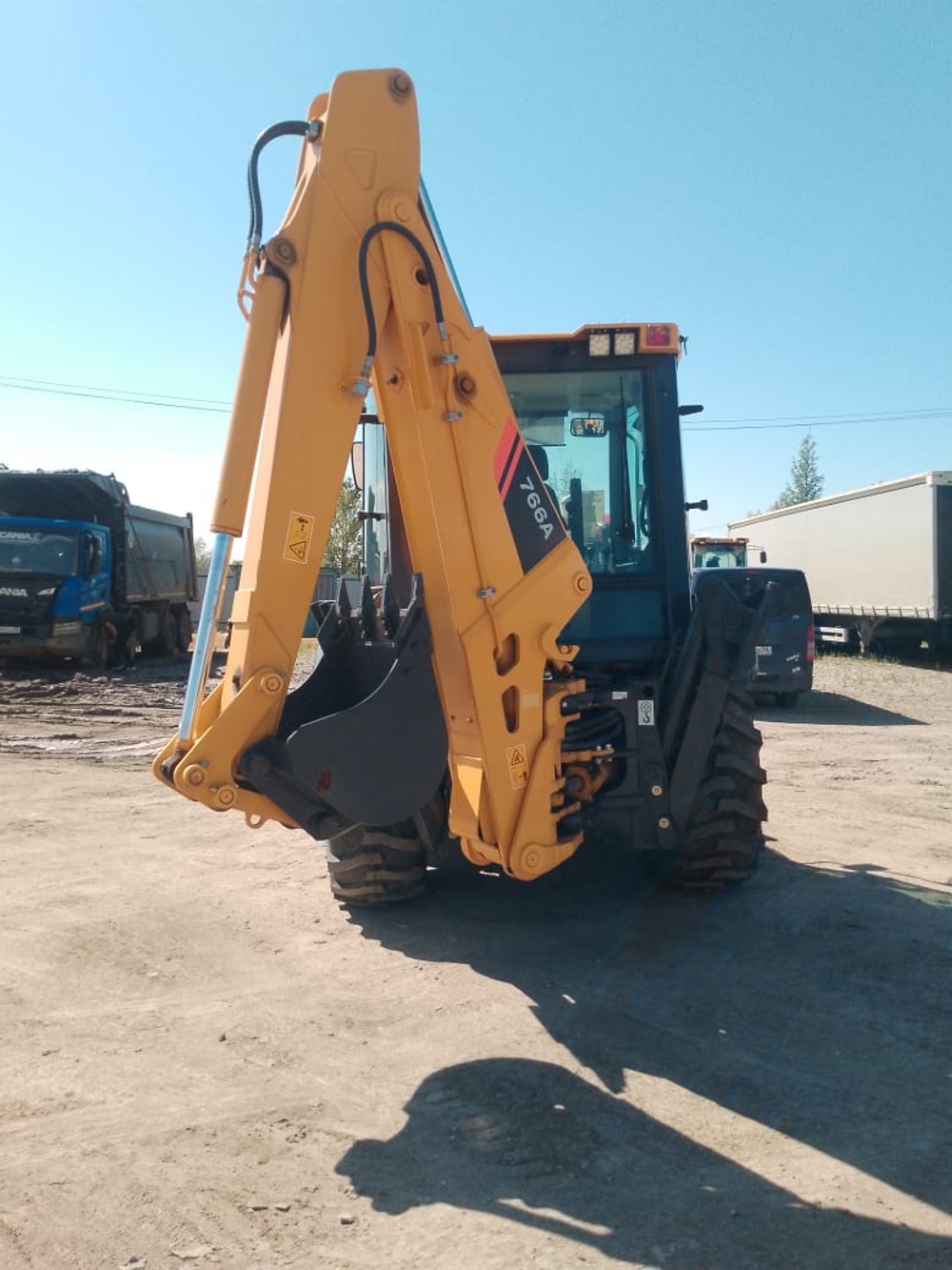 LiuGong CLG* Экскаватор-погрузчик CLG766A (Дизельный, 4.8 л, 95 л.с. АТ)