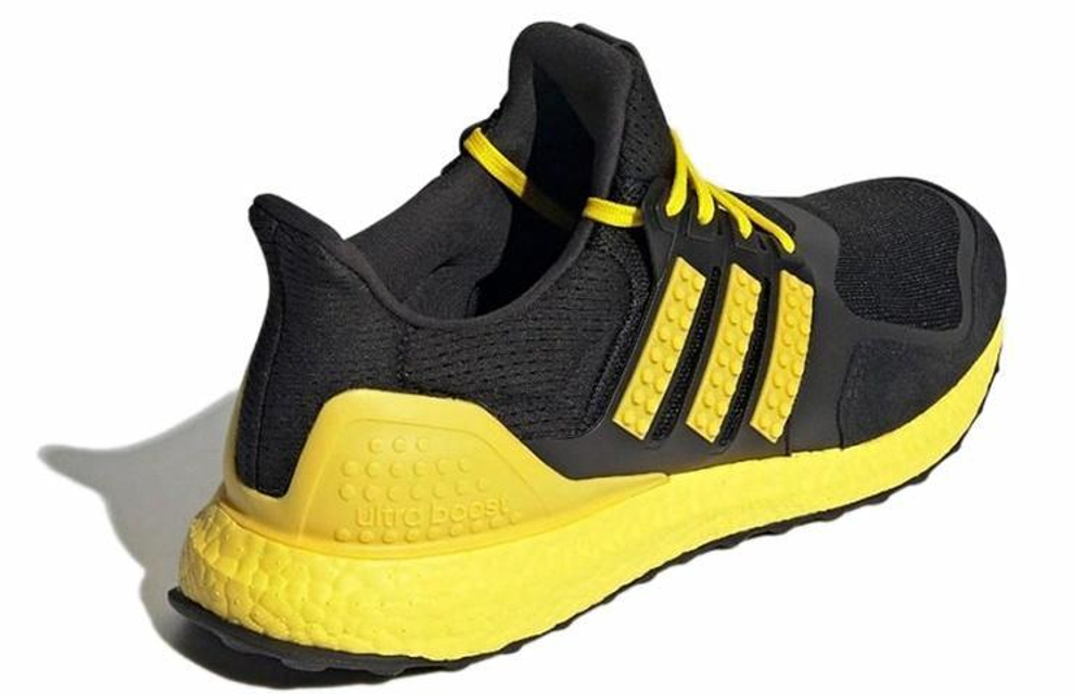 Кроссовки Lego X Adidas Ultraboost Dna