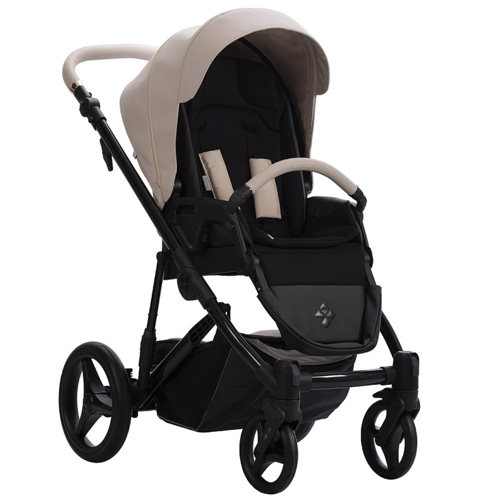 Детская коляска Bebetto Loren Gloss 3 в 1 с автокреслом Avionaut Cosmo 05 св.бежевая кожа