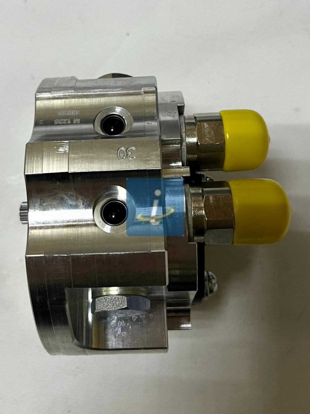 Насос топливоподкачивающий (ТННД) 53.1106010-50