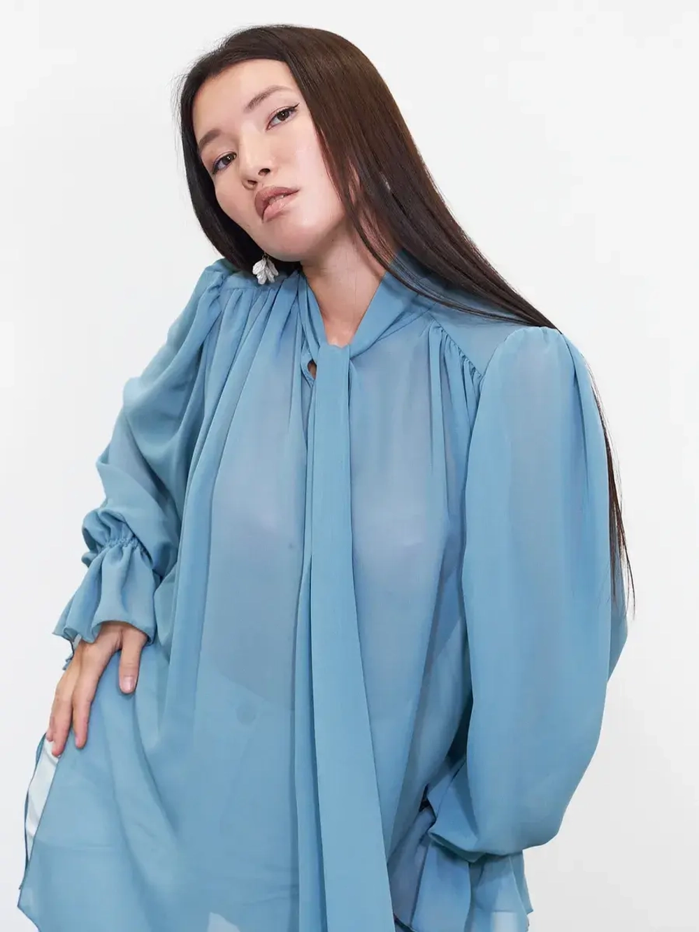 Блузка нарядная шифоновая