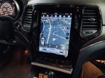Магнитола для Jeep Grand Cherokee WK2 2013-2021 - Kuberg ZF-1217B-Q6 вертикальный монитор 10.4" в стиле "Тесла" на Android 11, CarPlay, 4G SIM-слот