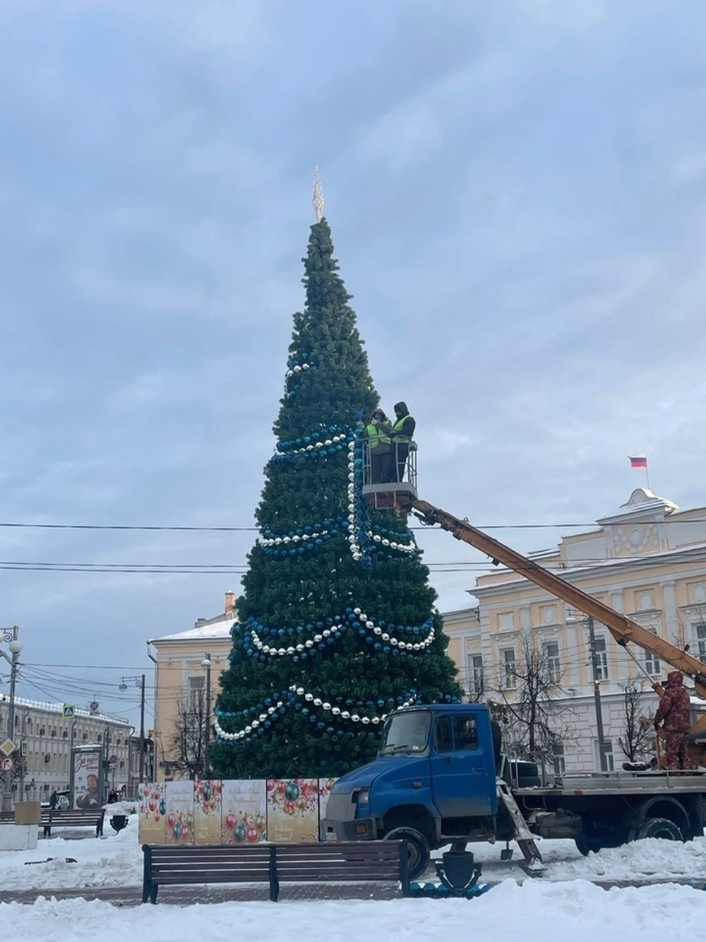 Большие Бусы из шаров