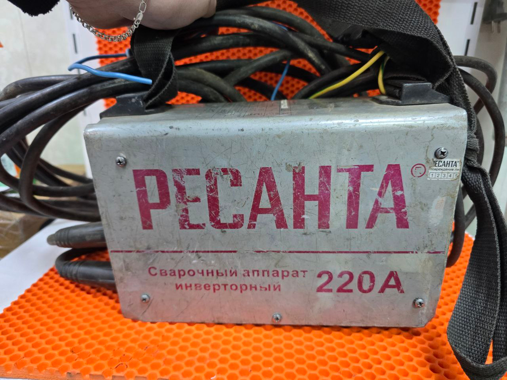 Сварочный аппарат ресанта саи220