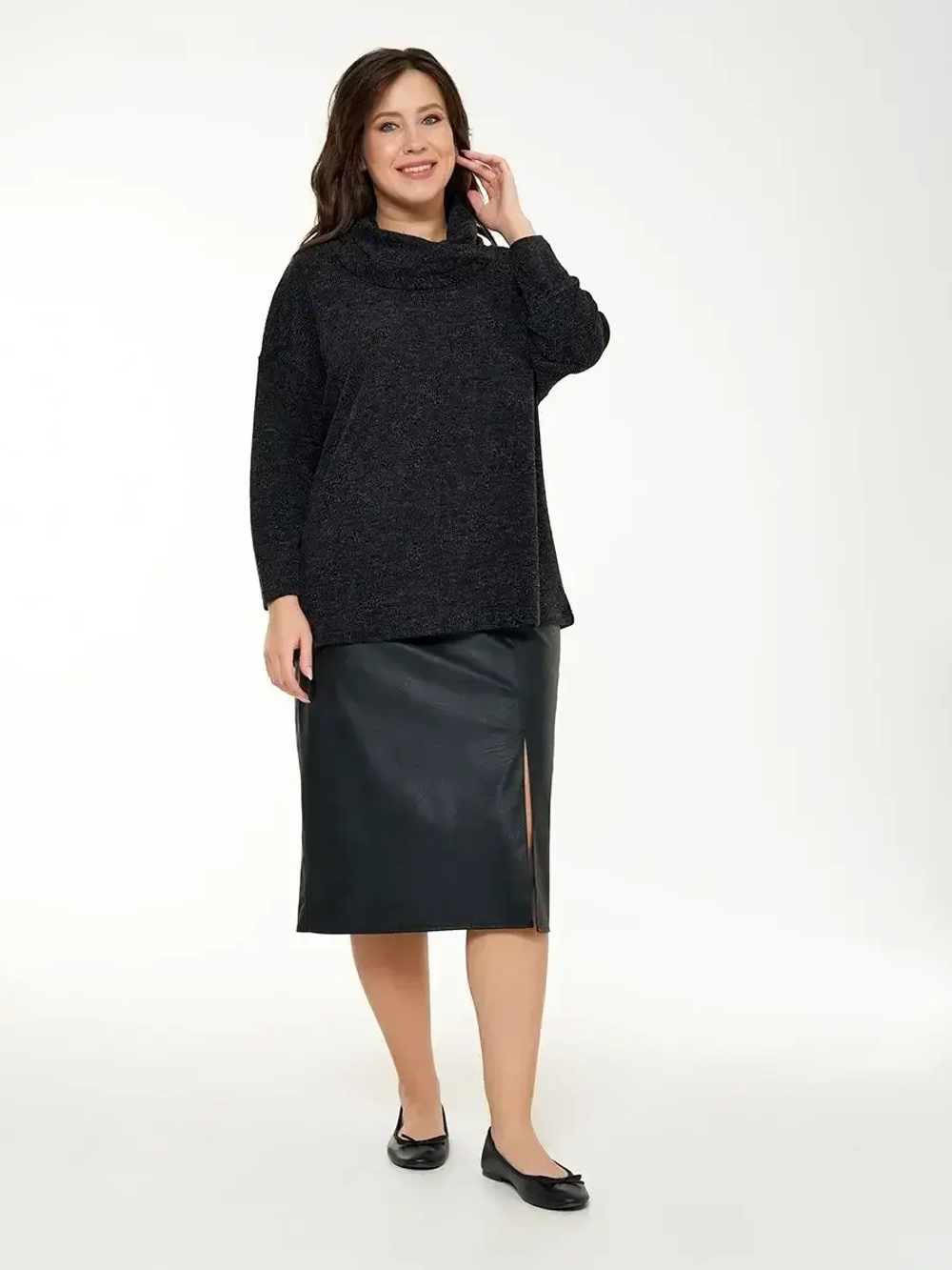 Юбка из экокожи с разрезом